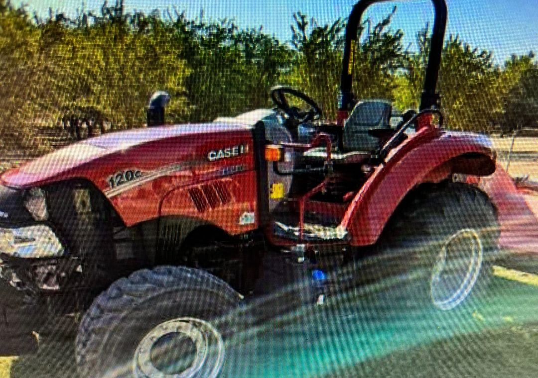 2019 CASE IH Farmall 120C - Image 2